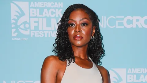 国足主场观赛人数突破7万大关，创历史新高！